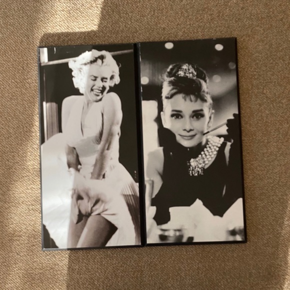 Audrey/ Marilyn pictures can be sold separately - Picture 3 of 3